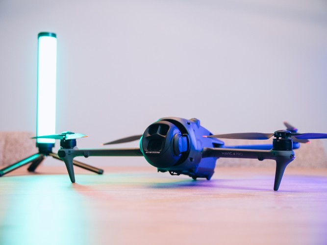 Nieuw in onze vloot: DJI Mavic 4 Pro